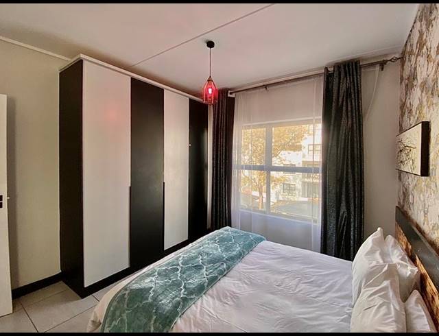 1 BEDROOM PROPERTY TO RENT IN CROWTHORNE